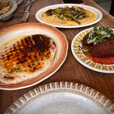 Smith + Daughters restaurant