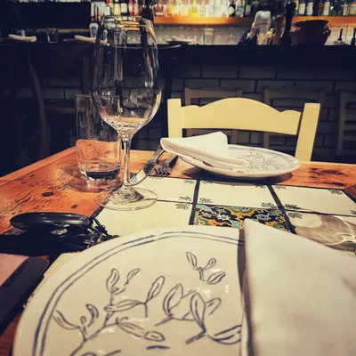 TAVERNA restaurant