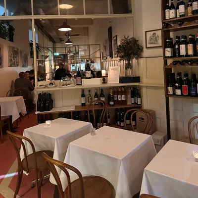 Trattoria Emilia restaurant