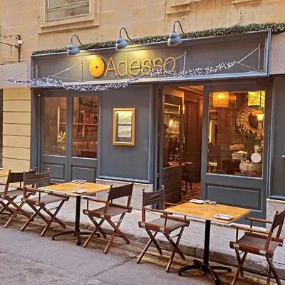 Adesso restaurant