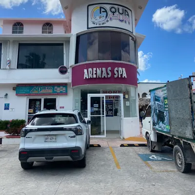 The Pink Coconut Cancun restaurant