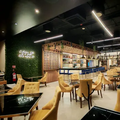 Vico's Grill Kosher Cancún restaurant