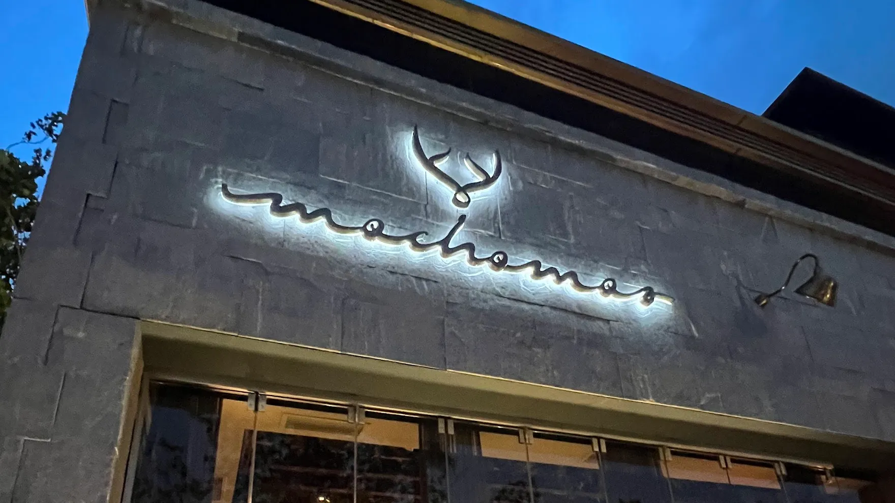 Mochomos Chihuahua restaurant in Chih.