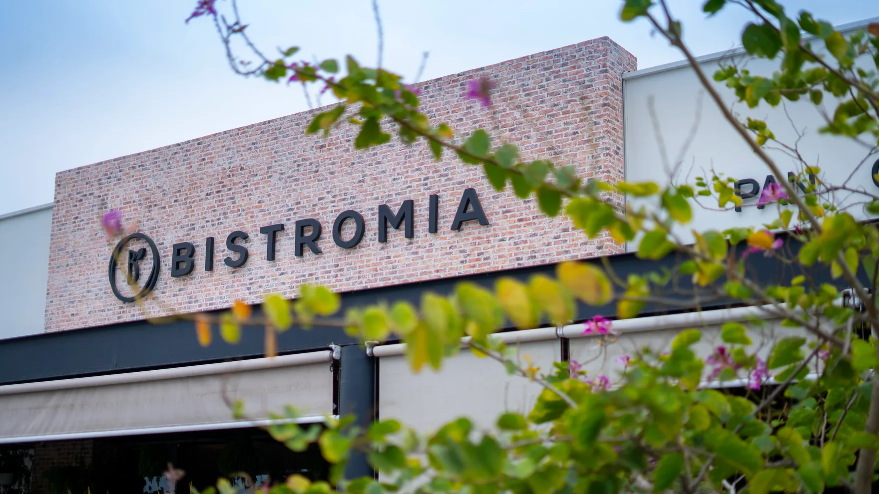 Bistromia restaurant in Sin.
