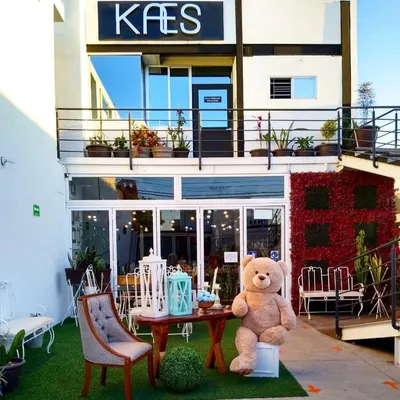 KAES Restaurante + Café restaurant