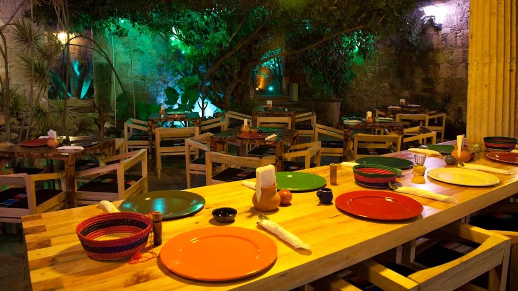 Tata Mezcalería + Cocina restaurant in Mich.
