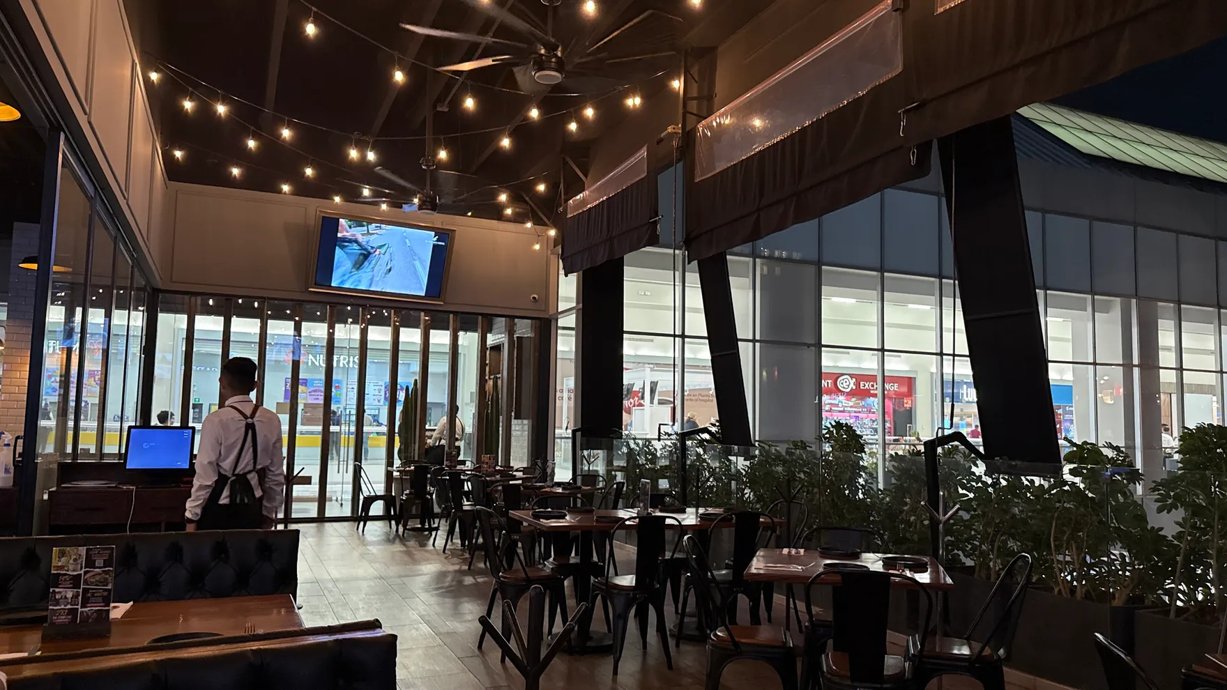 Asaderos Grill Plaza Tlalne Fashion restaurant in Méx.
