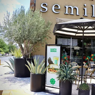 Santa Semilla restaurant