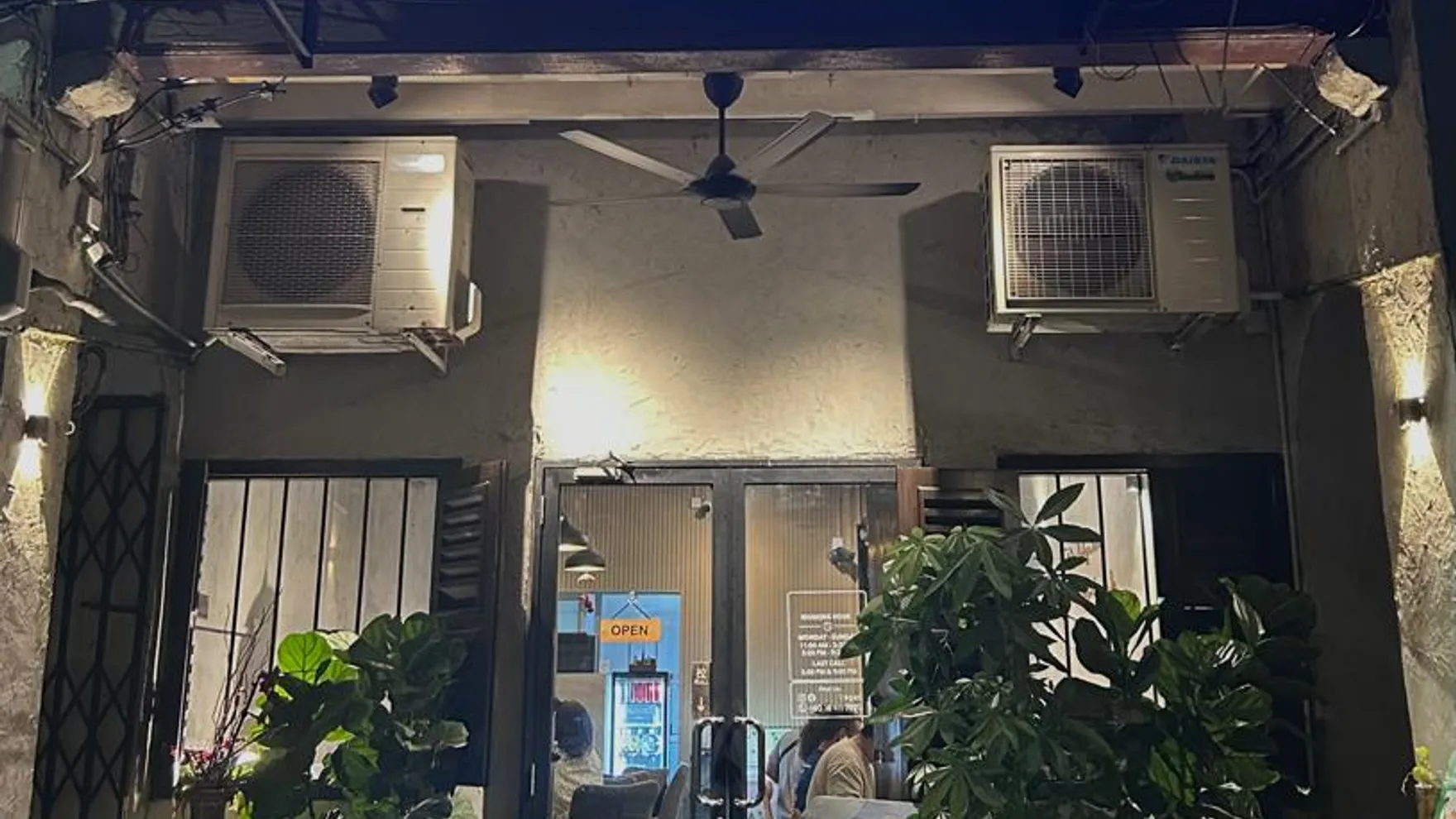 Plant A Seed Vegan - Georgetown Branch restaurant in 10300 George Town