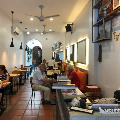 Two Frenchies Cafe Bistro restaurant