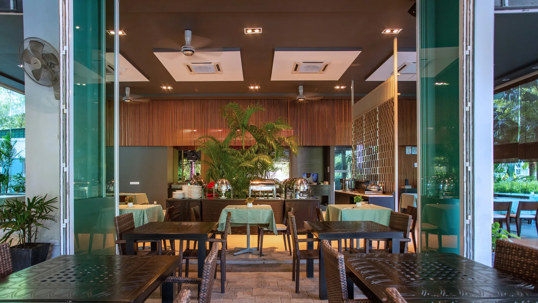 Cuisines The Restaurant restaurant in Perak