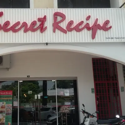 Secret Recipe • Greentown restaurant