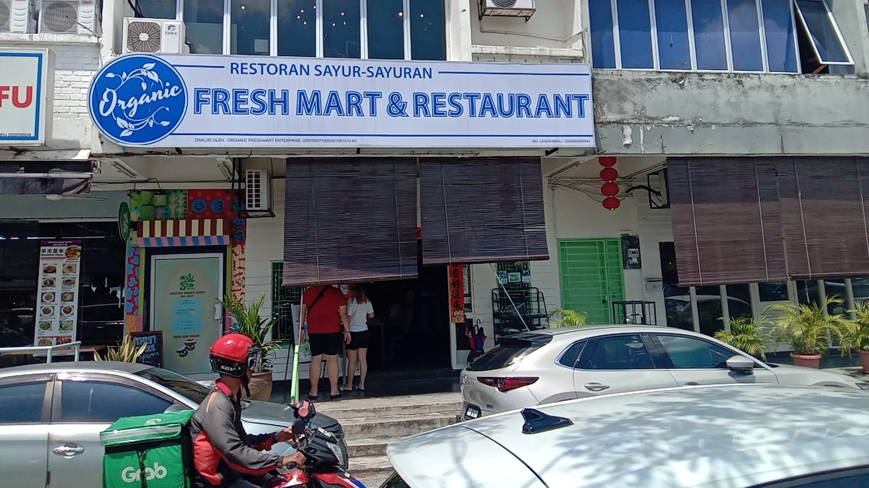 Organic Vegetarian Fresh Mart and Restaurant restaurant in Selangor