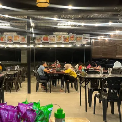 The Flyover Cafe @ Subang 2 restaurant