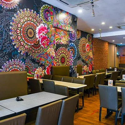 Mr Naan & Mrs Idly restaurant