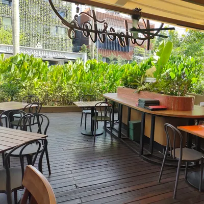Roberto's 1020 Osteria restaurant