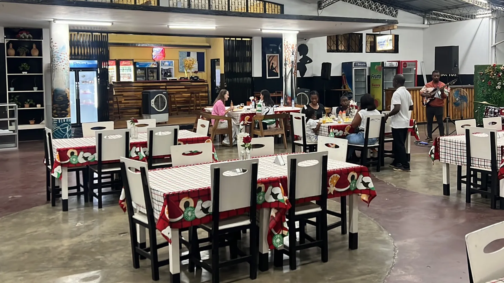 Sabores & Gostos restaurant in Nampula