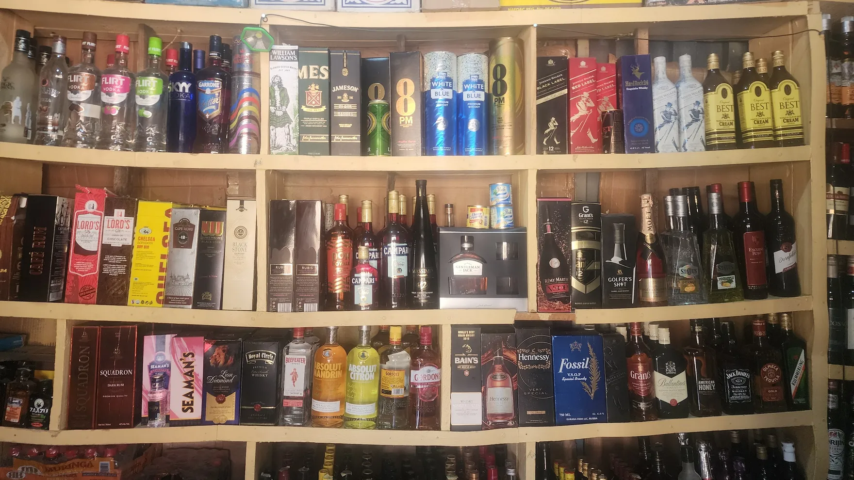 AYM SHAFA FUEL STATION Restuarant restaurant in Bauchi