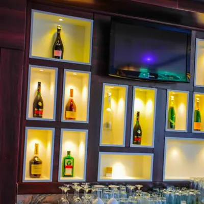 Rewind Luxury Place restaurant