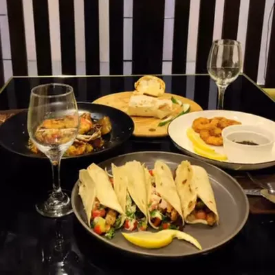Cozy Restro restaurant