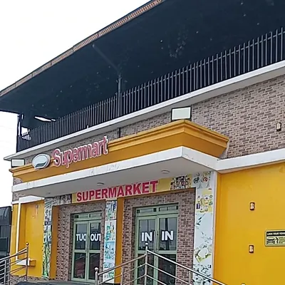 Sizzlers Fast Food And Restaurant, Warri. restaurant