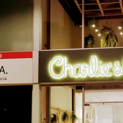 Charlie's cream restaurant