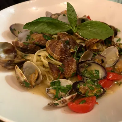 La Perla restaurant