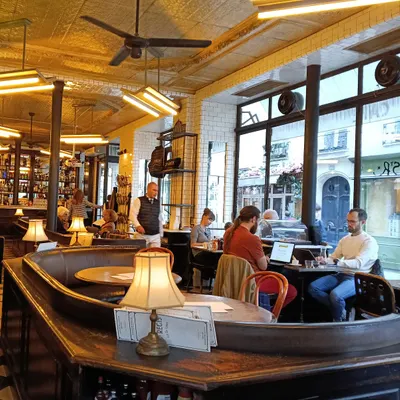 Le Saint-Regis - Paris restaurant