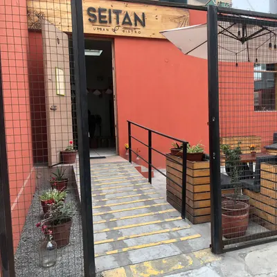 Seitan Urban Bistro restaurant