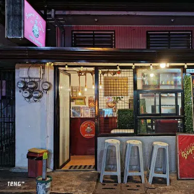 Beyond the Crust Upper Antipolo l restaurant