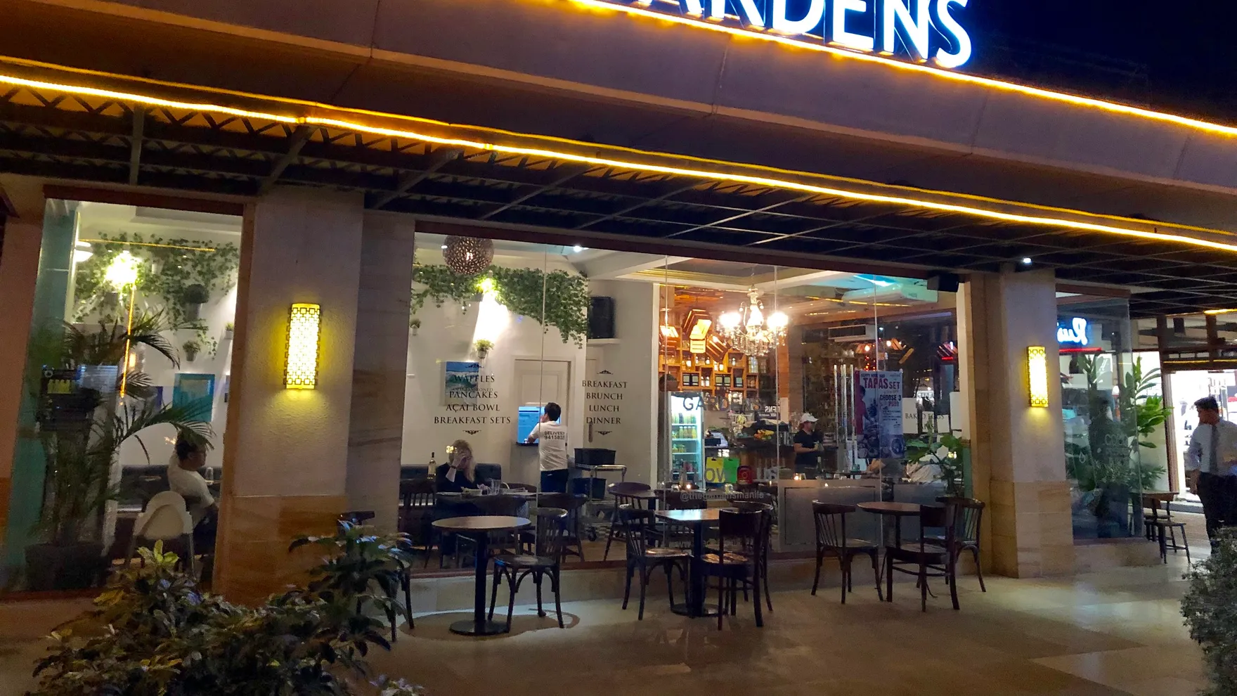 The Gardens Brunch Cafe - The Juicery Manila, Pancakes, Salad, Tapas, Coffee, Rice restaurant in Pasig