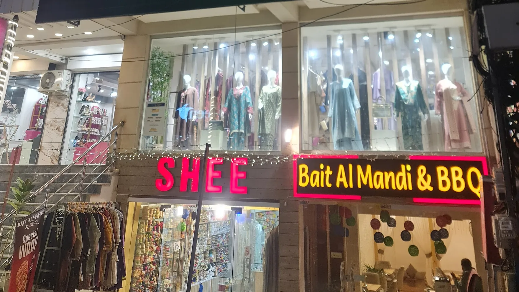 Bait Al Mandi & BBQ restaurant in Mandian Abbottabad