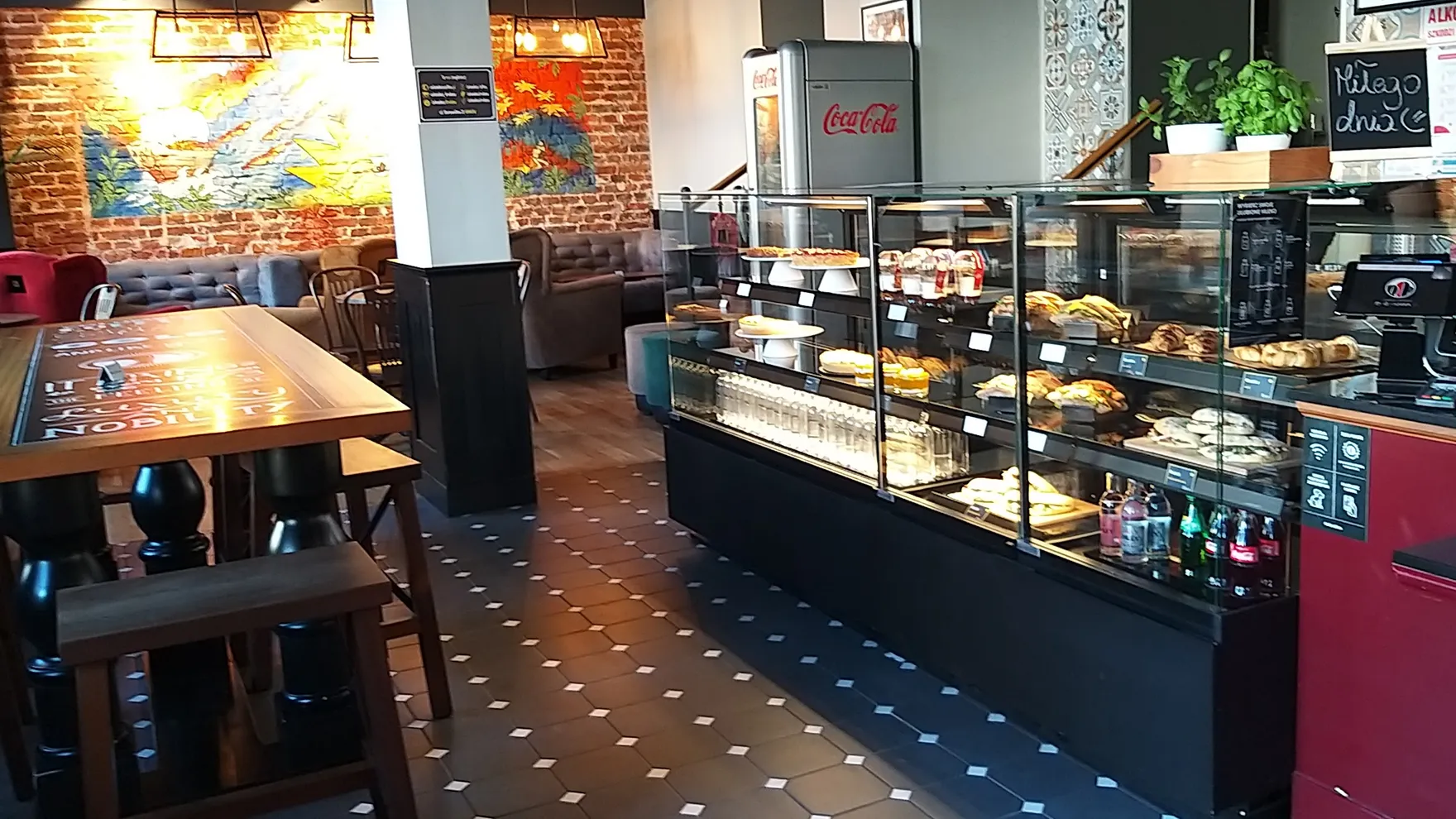 Bussola Coffee restaurant in Starowiślna 27