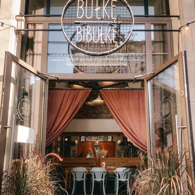 Bułkę przez Bibułkę | Żurawia restaurant