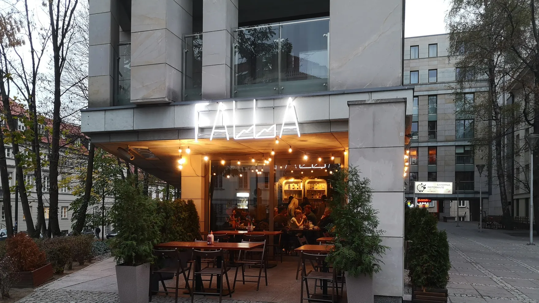 FALLA Warszawa Śródmieście restaurant in Oboźna 9/106