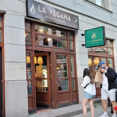 LA VEGANA restaurant