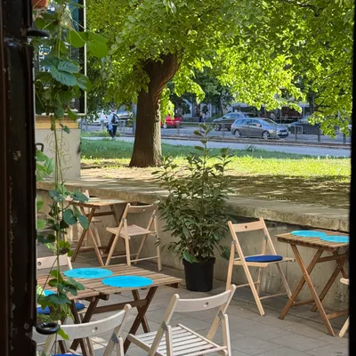 NO TU OliDeli restaurant
