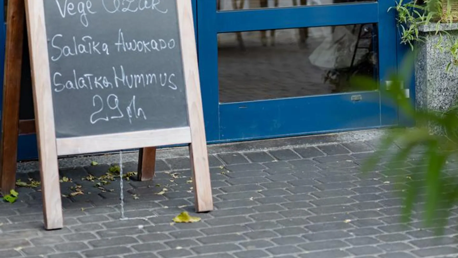 Vege Love restaurant in Aleja Komisji Edukacji Narodowej 52/lokal U5