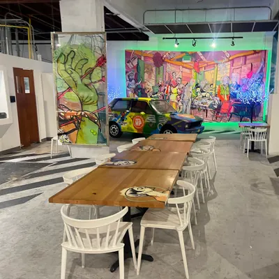 100% HP restaurant