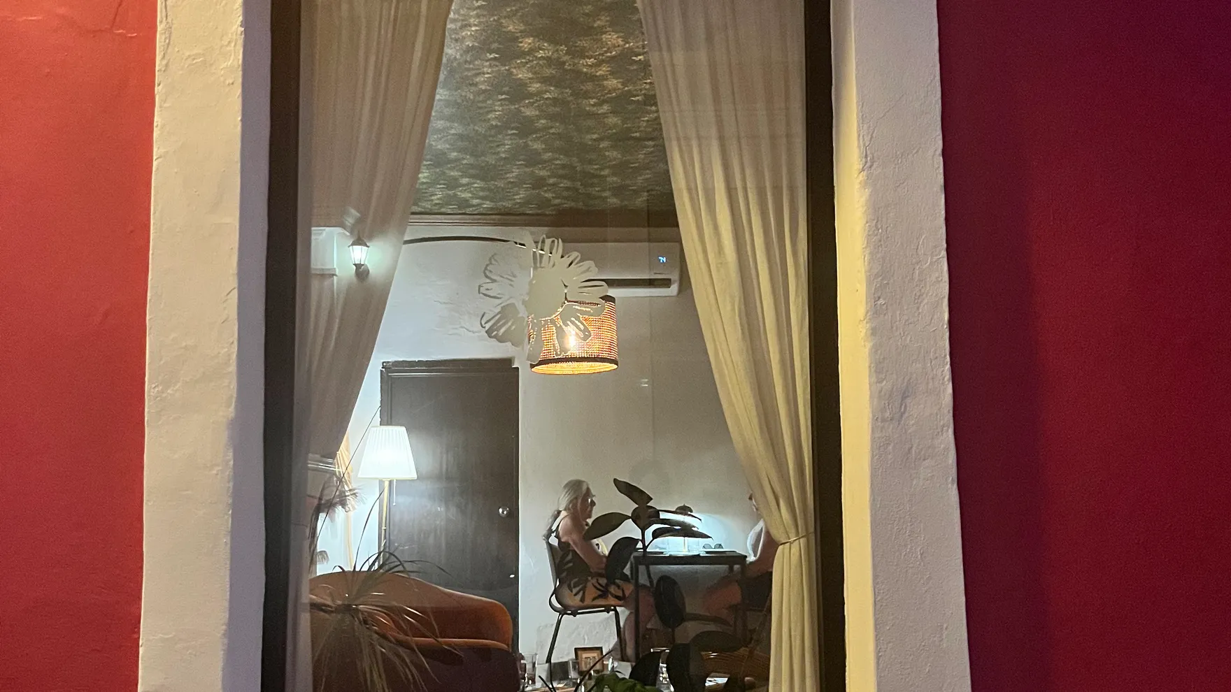 Aliado Bar & Aperitivo restaurant in San Juan