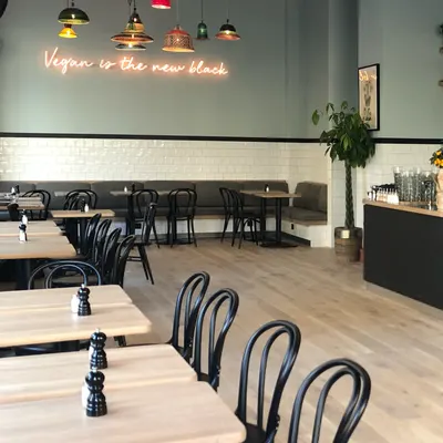 Mahalo Odengatan restaurant
