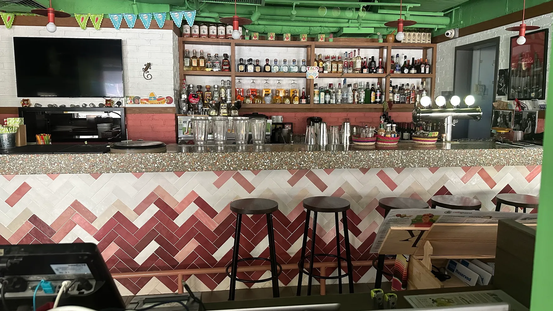 Café Iguana Orchard Rendezvous Hotel restaurant in Orchard