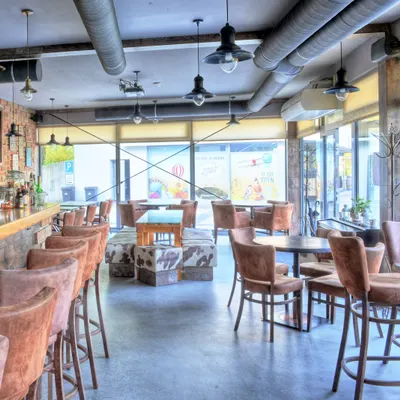 Savage Garden restaurant