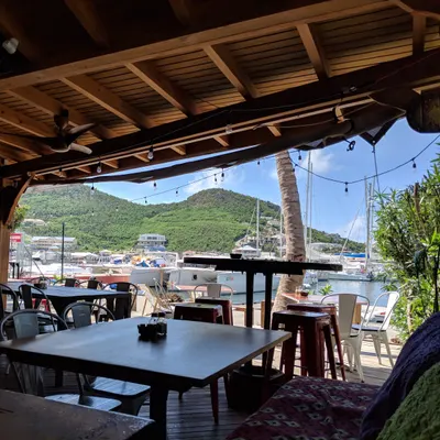 Lagoonies Bistro & Bar restaurant