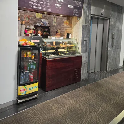 Hole in the Wall: Sandwich Factory restaurant