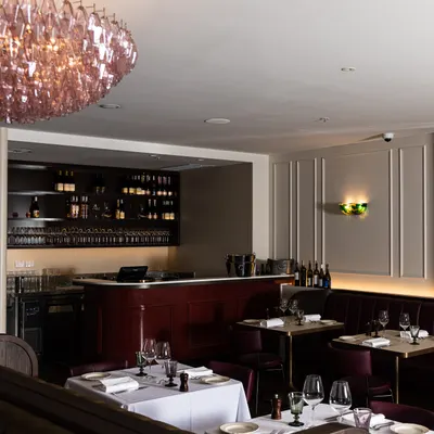 La Riviera Restaurant & Bar restaurant