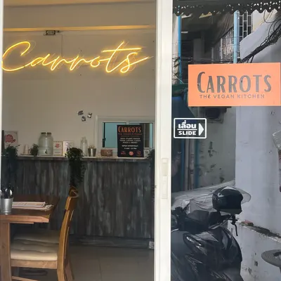 CARROTS Vegan Kitchen restaurant