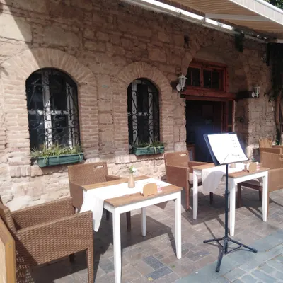 Antique Cafe restaurant