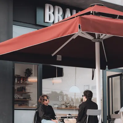 Brauner Cafe restaurant, photo: Brauner Cafe (業主)