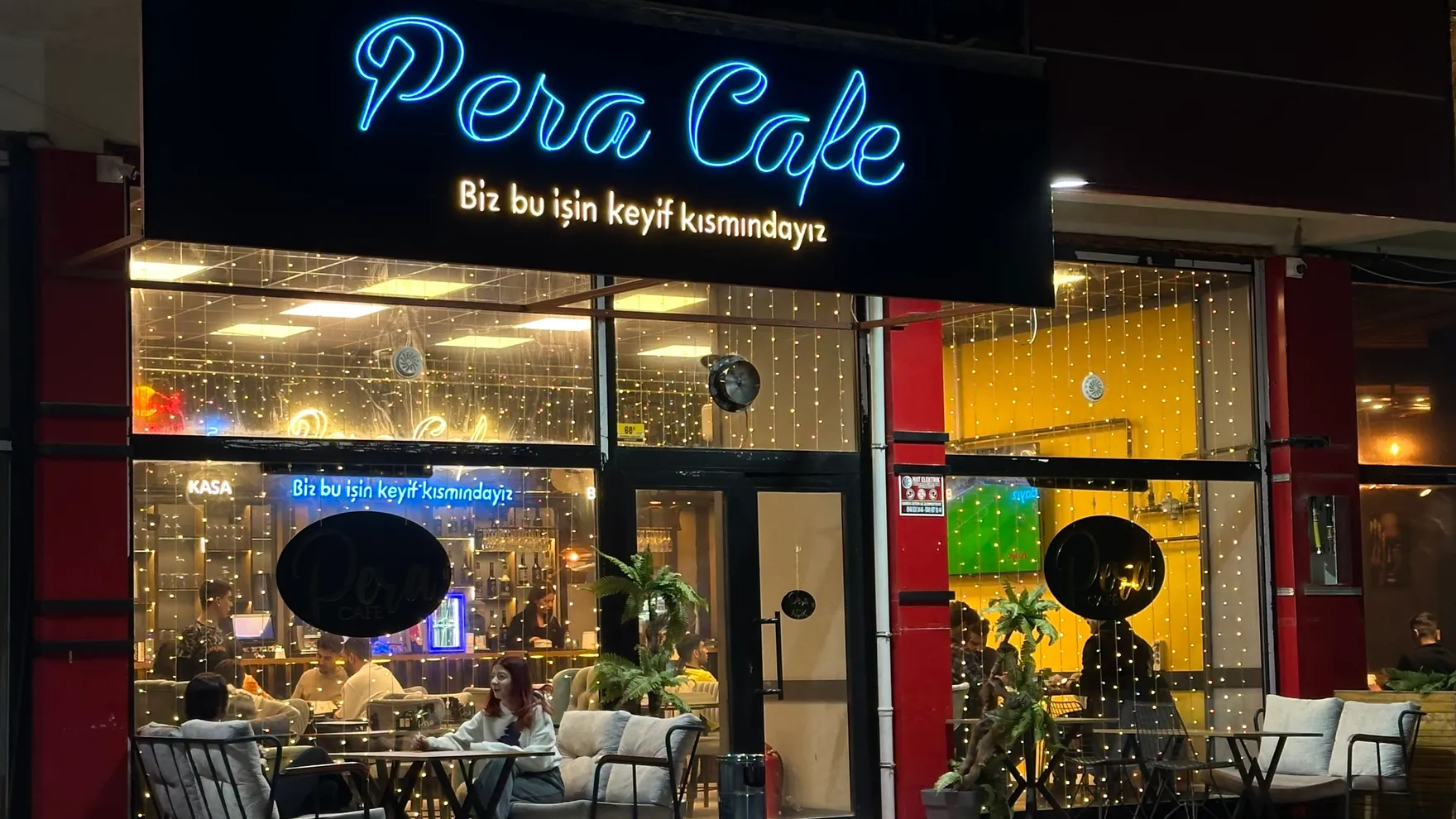 Pera cafe restaurant in Elazığ Bulvarı mimar sinan rezidans altı no:68 C